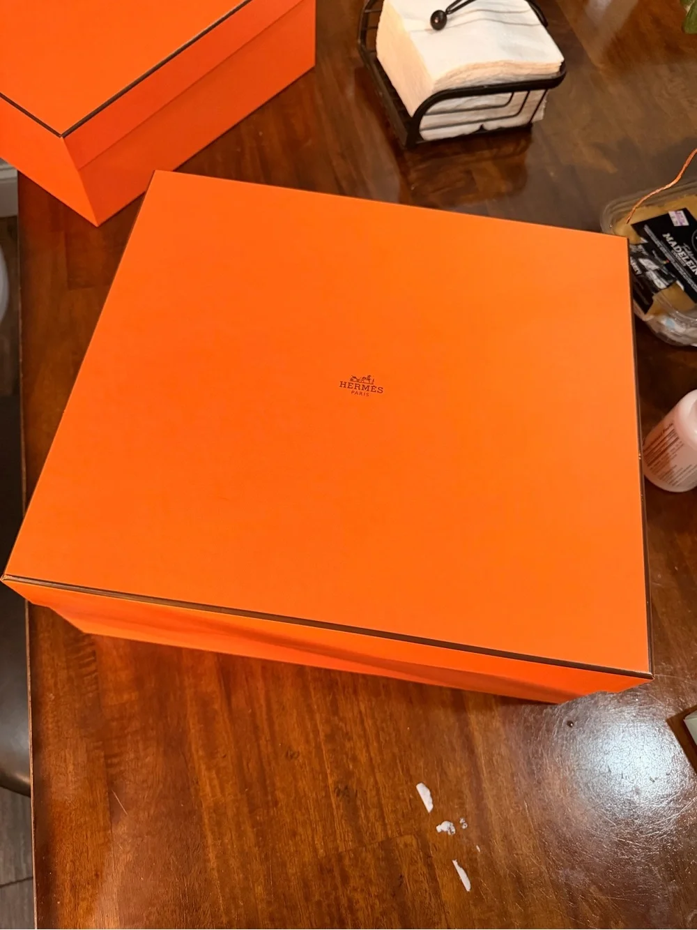 Hermes empty boxes